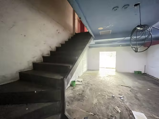 Local comercial para restaurante 114m2 Santa Ana Lindora