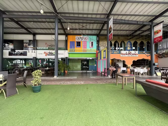 Local comercial para restaurante 114m2 Santa Ana Lindora