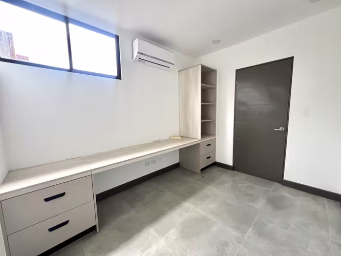 BELLAS CASITAS EN CONDOMINIO DE SOLO 8 CASAS 122M2 UBICACION TOP ESCAZU - Imagen 16