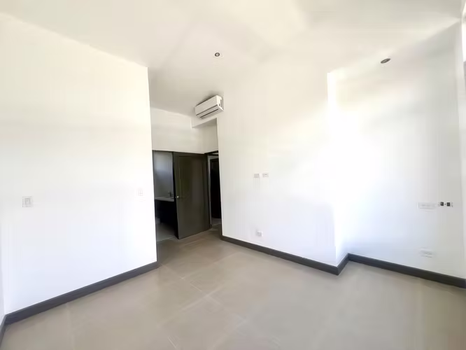BELLAS CASITAS EN CONDOMINIO DE SOLO 8 CASAS 122M2 UBICACION TOP ESCAZU - Imagen 13