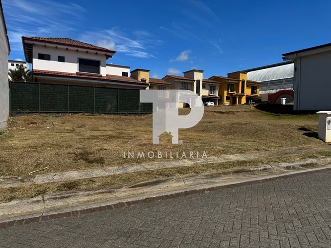 Lotes en Santo Domingo-Condominio. JRC43