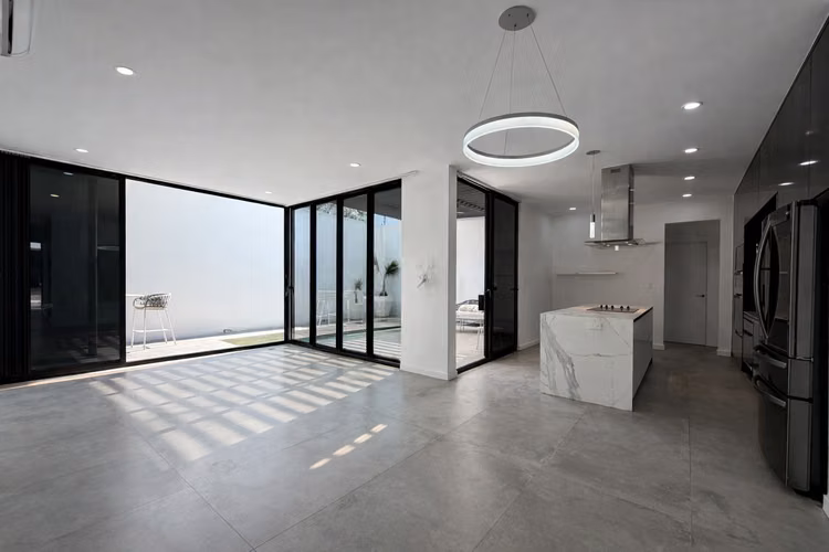 ALQUILER DE CASA DE UNA PLANTA EN SANTA ANA BOULEVARD, POZOS - Imagen 4