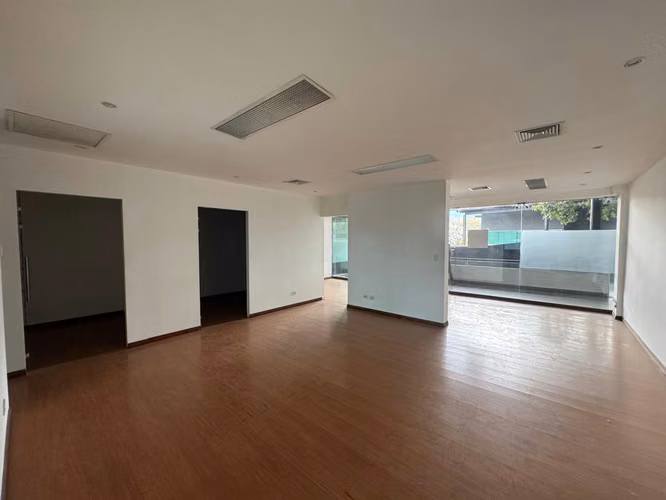 OFICINA O LOCAL COMERCIAL SAN JOSE, LINDORA 114m2