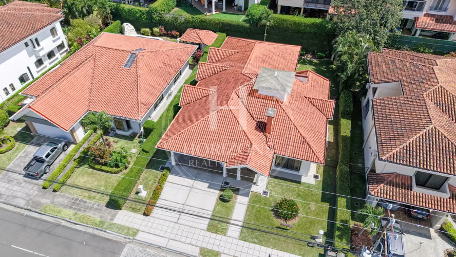 Se Vende Casa de Una Planta en Residencial Valle del Sol en Santa Ana noj1126 - Imagen 17