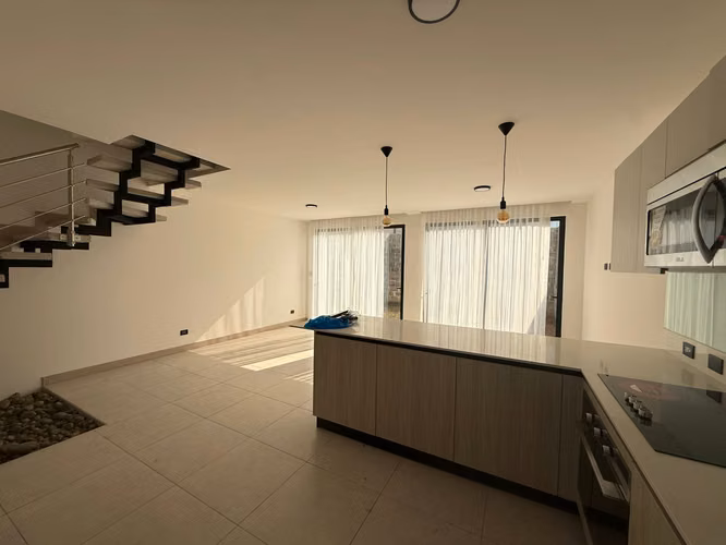 Casa en Alquiler para estrenar en Lindora - Imagen 4