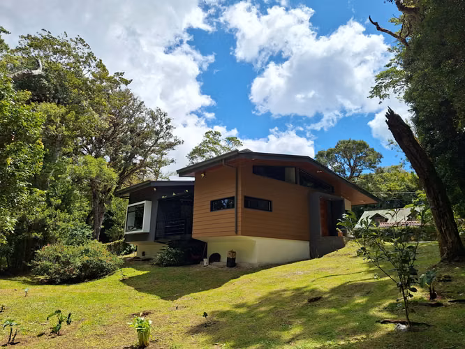 VENTA DE CASA DE MONTAÑA EN EL TIROL, SAN RAFAEL DE HEREDIA - Imagen 3