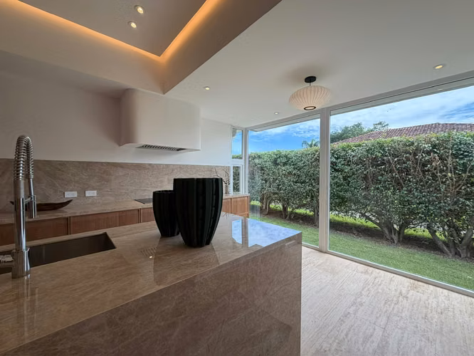 VENTA CASA DE LUJO EN LINDORA  | 1 PLANTA | PISCINA PRIVADA