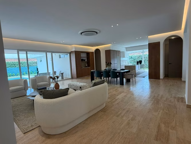 VENTA CASA DE LUJO EN LINDORA  | 1 PLANTA | PISCINA PRIVADA
