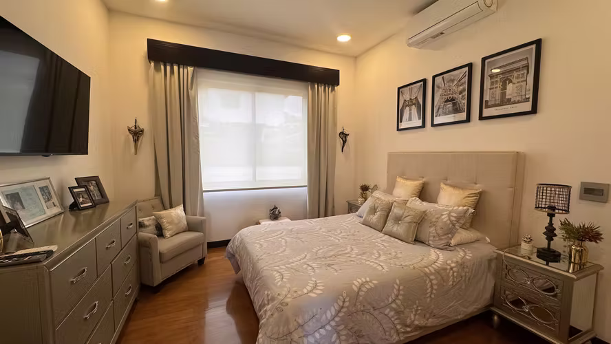 Venta de Casa c/piscina en Colinas de Montealegre, Tres Ríos (AD)