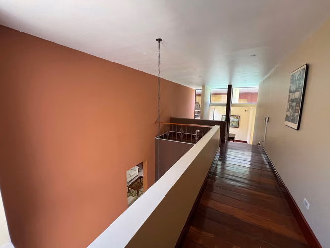 Se Vende Hermosa y amplia propiedad en Lomas de Ayarco - Imagen 4