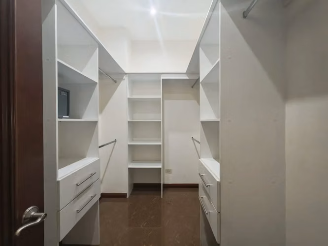 Penthouse exclusivo en alquiler en Bello Horizonte, Escazú - Imagen 10