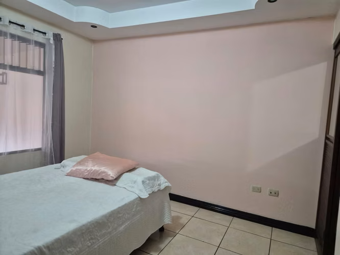 ID #1598 TRES RIOS CERCA PEQUEÑO MUNDO CASA 1 PLANTA - Imagen 8
