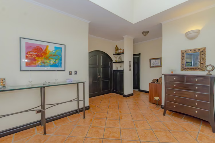 Casa de un nivel en condominio Valle del Sol, Santa Ana - Imagen 2