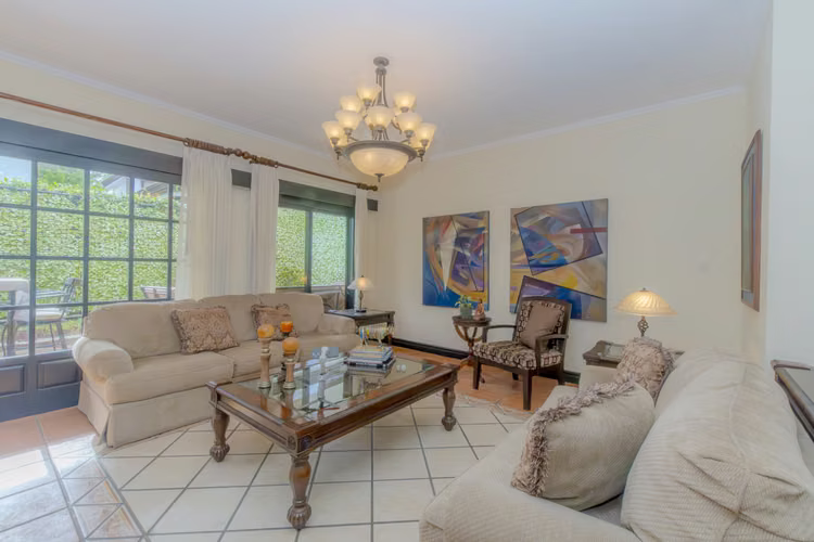 Casa de un nivel en condominio Valle del Sol, Santa Ana - Imagen 6