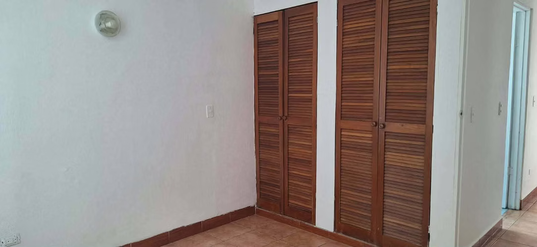 Coqueta casa de 1 planta en VENTA en condominio Pavas cerca Parque La Favorita - Imagen 9