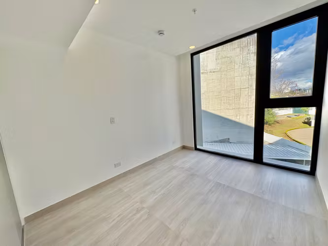 ESCAZU! LUJOSO APARTAMENTO A ESTRENAR DE 3 HAB /2.5 BAÑOS / VISTAS! - Imagen 14