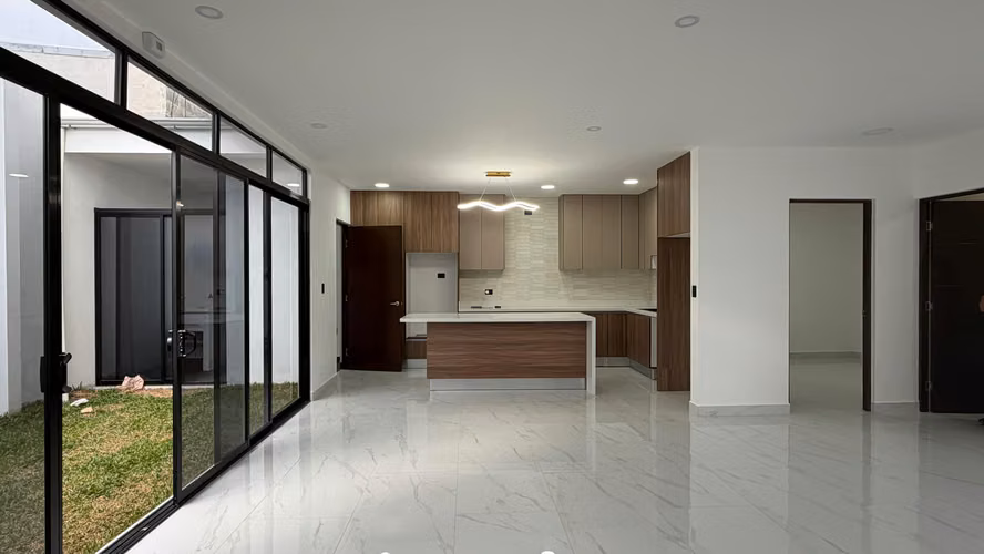 ¡ESTRENE HERMOSA CASA EN CONDOMINIO!