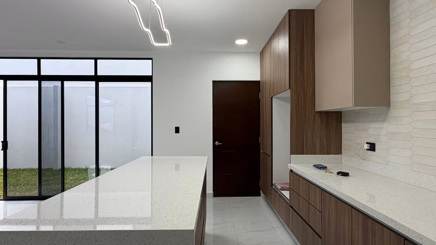 ¡ESTRENE HERMOSA CASA EN CONDOMINIO!