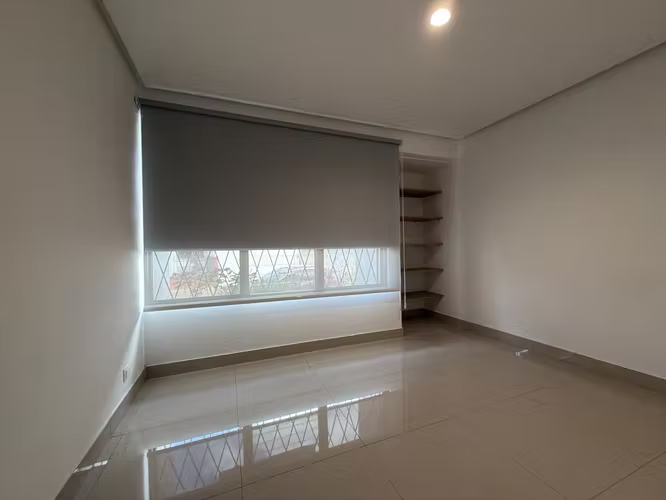 Alquiler Casa Premium en Rohrmoser   304 m² de Construcción 4-5 Habitaciones