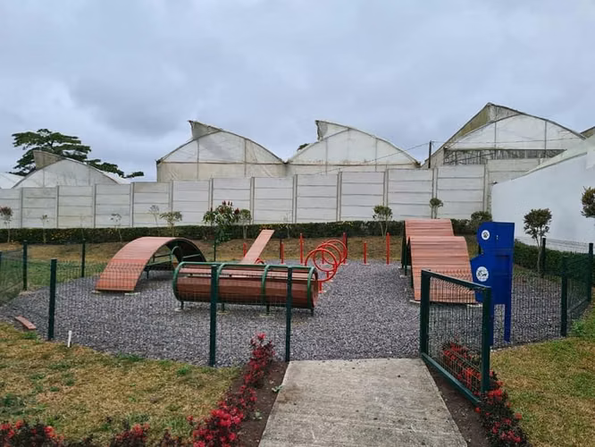 VENTA DE HERMOSA CASA EN CARTAGO