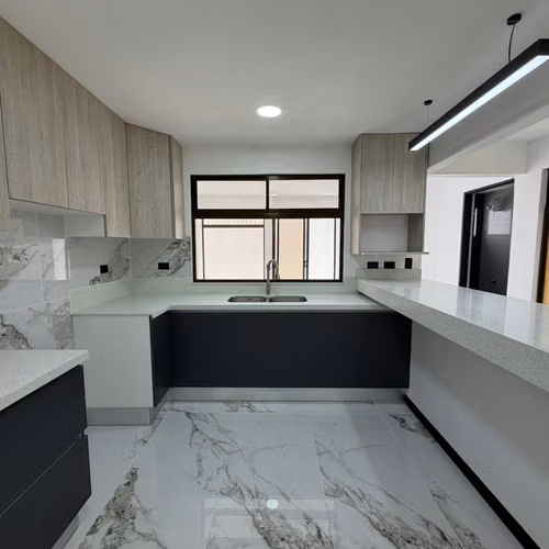 ¡Hermosa Casa en Venta en Alajuela Centro! - Imagen 6