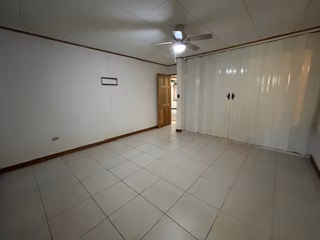 Se Vende Casa Una Planta  Rohrmoser