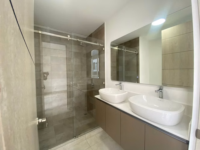ALQUILER DE CASA NUEVA EN CONDOMINIO LA VITA, ESCAZÚ - Imagen 4