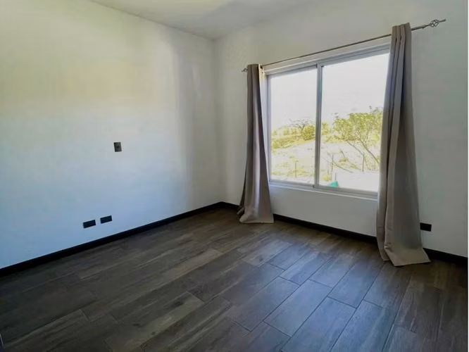 VENTA DE CASA EN CONDOMINIO ACACIA - ALAJUELA - Imagen 9