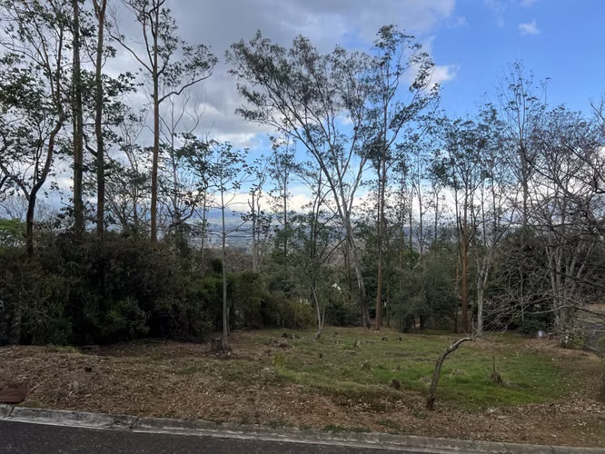Un lote para hacer una casa realmente especial, Escazú - Imagen 3
