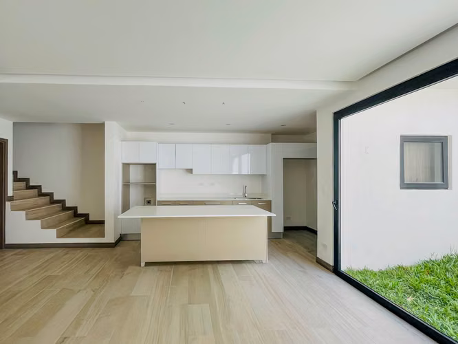 HOUSE FOR RENT IN CONDOMINIUM SANTA ANA URBANO