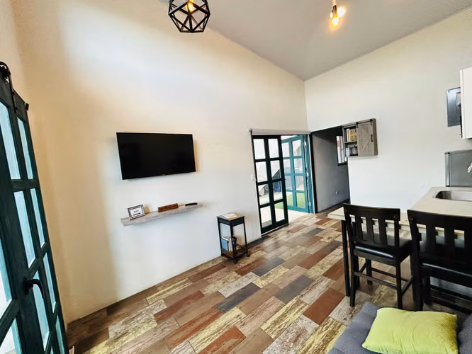 ALQUILER DE APARTAMENTO EN SAN ANTONIO DE ESCAZÚ