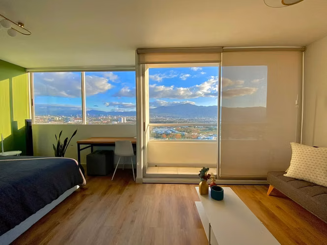 LOFT DE LUJO EN TORRE, HEREDIA