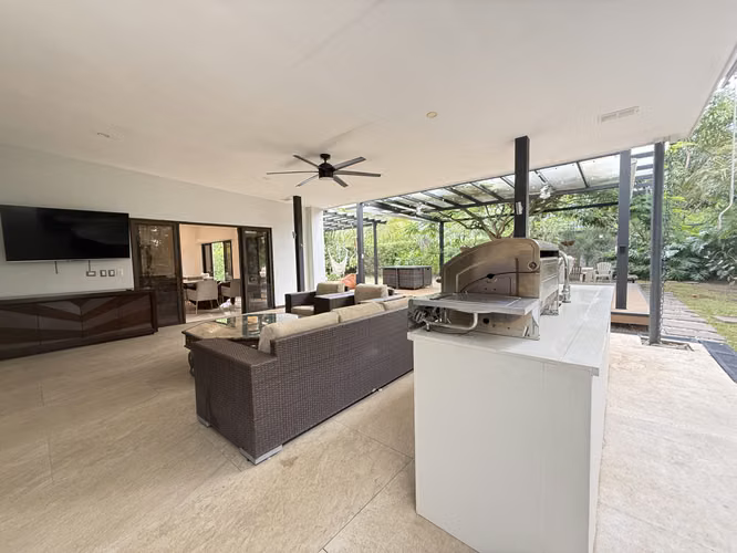 Casa en Hacienda Espinal para alquiler con o sin muebles