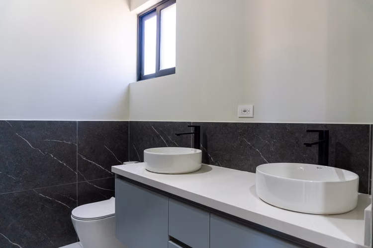 Estrene Villa de 2 Habitaciones en La Caleta, Coco Bay Estates – Playas del Coco