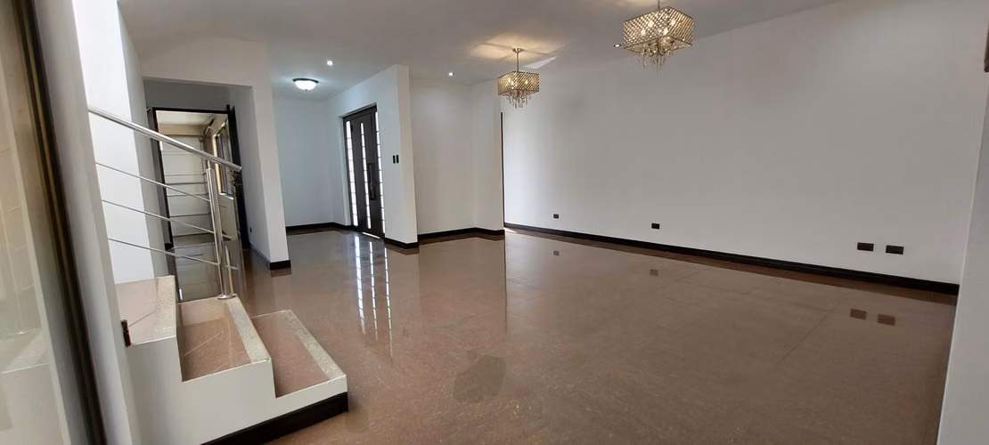 Venta de Casa en Condominio Francosta Ulloa Heredia