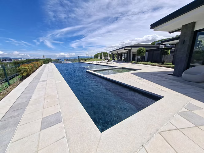 LOTE EN VENTA CONDOMINIO EXCLUSIVO. SANTA ANA. 628 m2. - Imagen 9