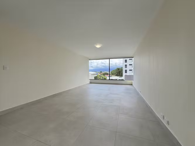 ¡REBAJADO! APARTAMENTO DE 220 m² EN BELLO HORIZONTE, ESCAZÚ – Ahora US$2.300 EM507 - Imagen 13