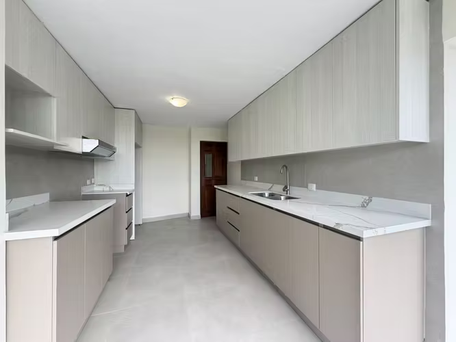 ¡REBAJADO! APARTAMENTO DE 220 m² EN BELLO HORIZONTE, ESCAZÚ – Ahora US$2.300 EM507 - Imagen 11