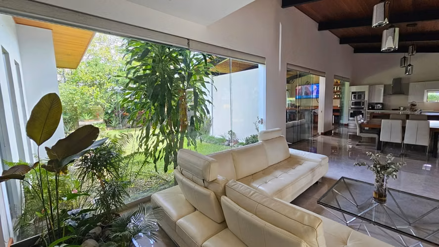 SAN RAFAEL, ALAJUELA, ALQUILER DE IMPRESIONANTE CASA DE LUJO EN CONDOMINIO