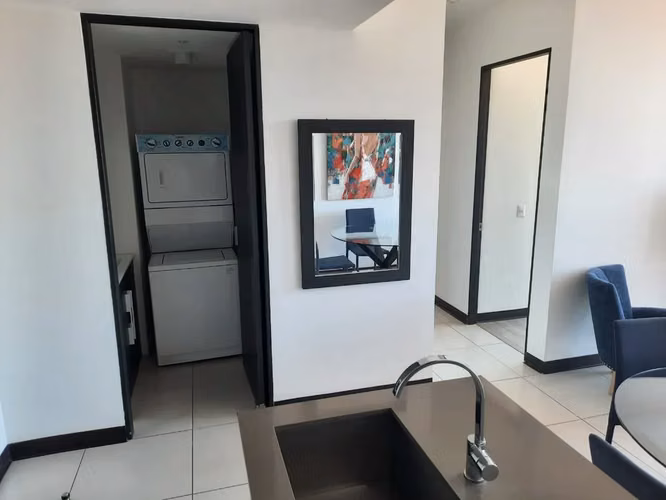 ROHRMOSER NUNCIATURA. COMODO APARTAMENTO EN TORRE - Imagen 5