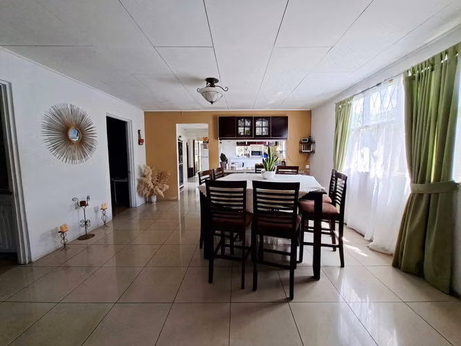 VENTA DE CASA EN CONCEPCIÓN DE TRES RÍOS.