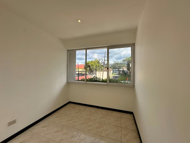 Venta de Casa Independiente en Escazú, Bello Horizonte. - Imagen 19