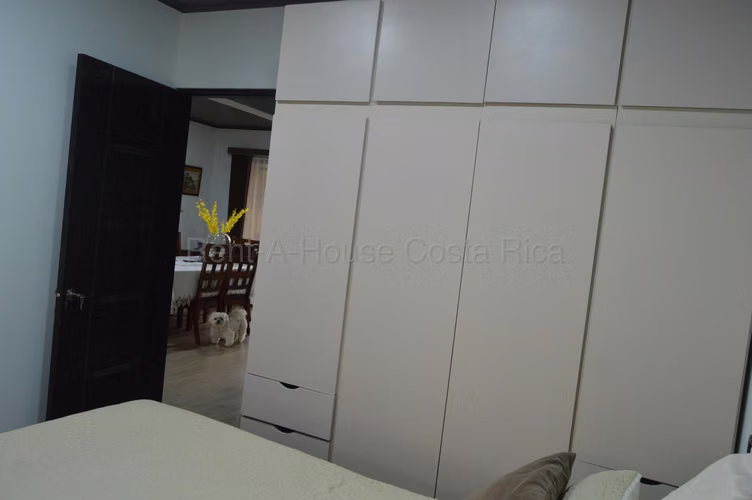 Venta de casa en Sabanilla Alajuela en lote de 436 m2 - Imagen 7