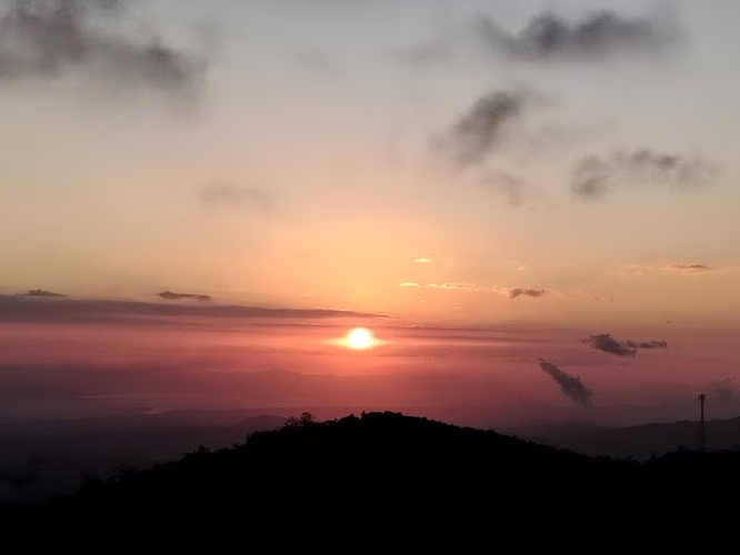 CASA  CON VISTA DE LUJO  AL GOLFO DE NICOYA, SAN RAMÓN,ALAJUELA