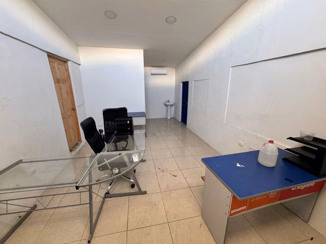 Venta de propiedad comercial de 1163 m2 en Mercedes Norte de Heredia -EU