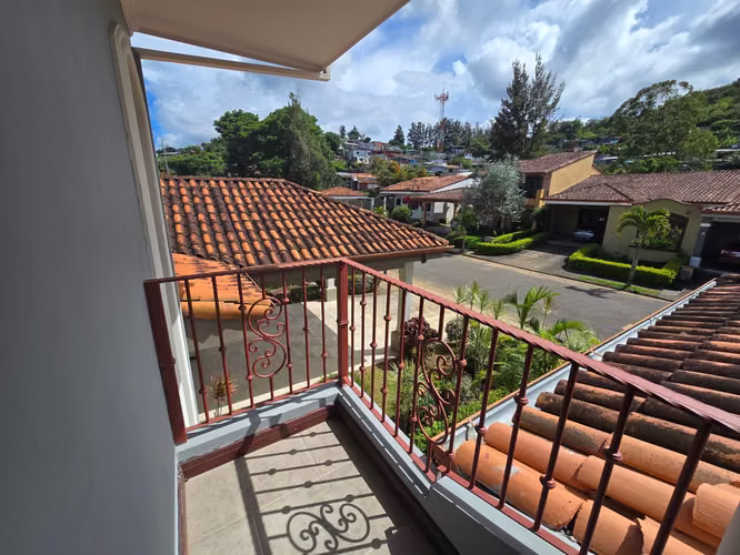 Venta de Casa de Lujo en Condominio, Cartago San Isidro Precio Rebajado - Imagen 13