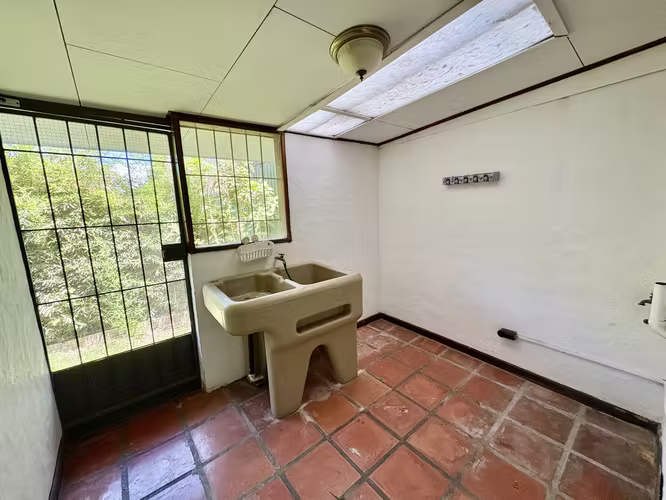 POZOS DE SANTA ANA! BELLA CASA TIPO COLONIAL EN CONDOMINIO - Imagen 10