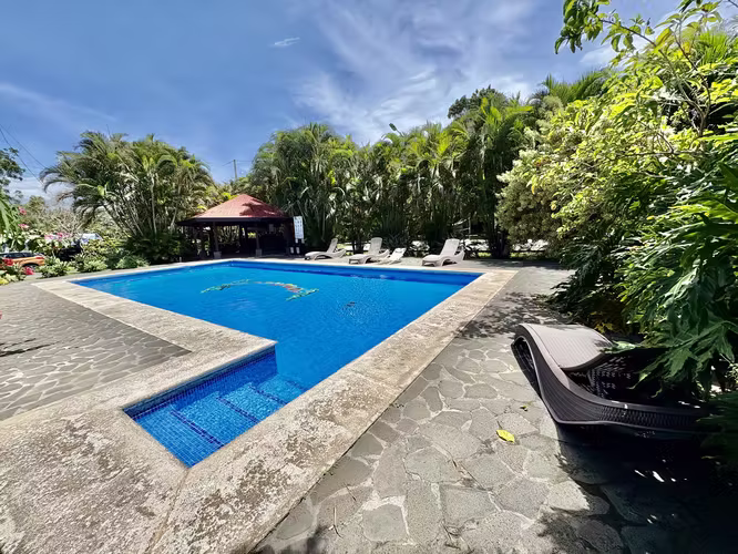 POZOS DE SANTA ANA! BELLA CASA TIPO COLONIAL EN CONDOMINIO - Imagen 18