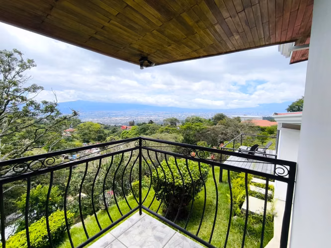 Casa independiente con hermosas vistas y Rancho de fiestas 6 habitaciones $3800 - Imagen 12