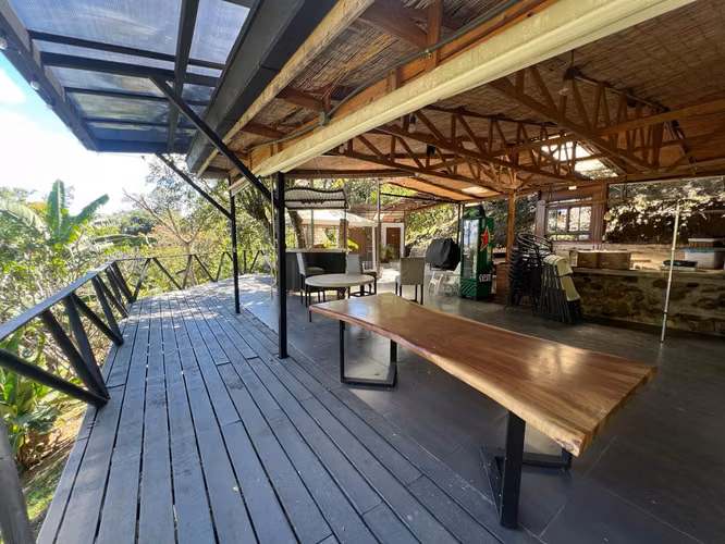Casa independiente con hermosas vistas y Rancho de fiestas 6 habitaciones $3800 - Imagen 18